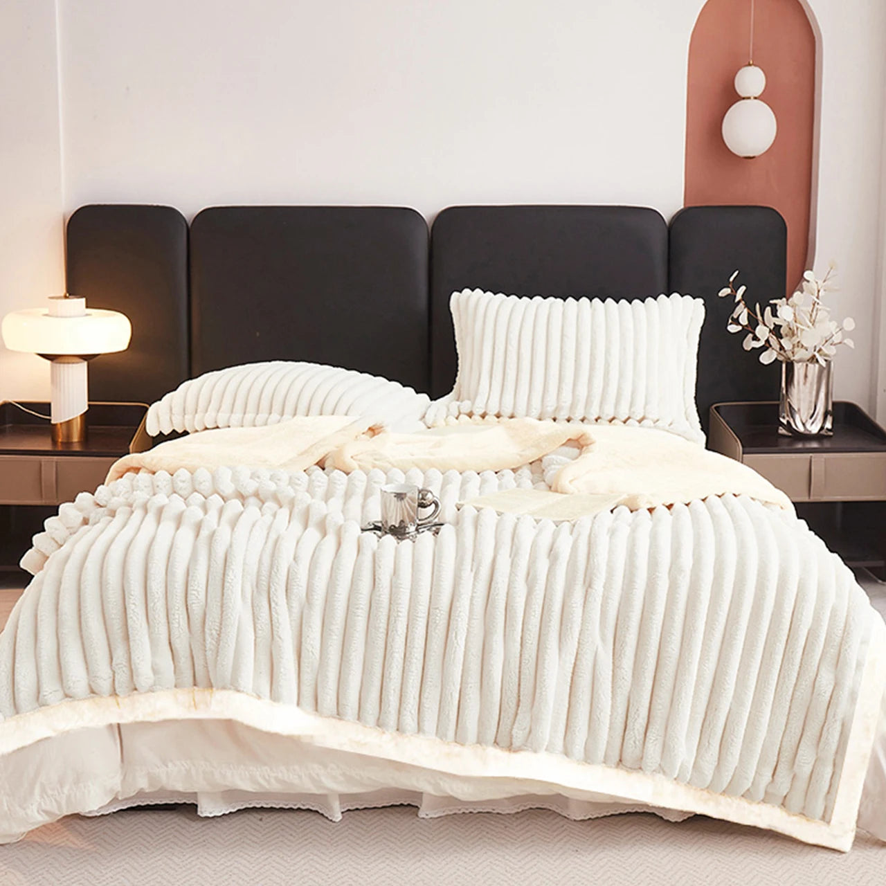 1pc Weighted Sherpa Fleece Blanket Faux Rabbit Fur Softness