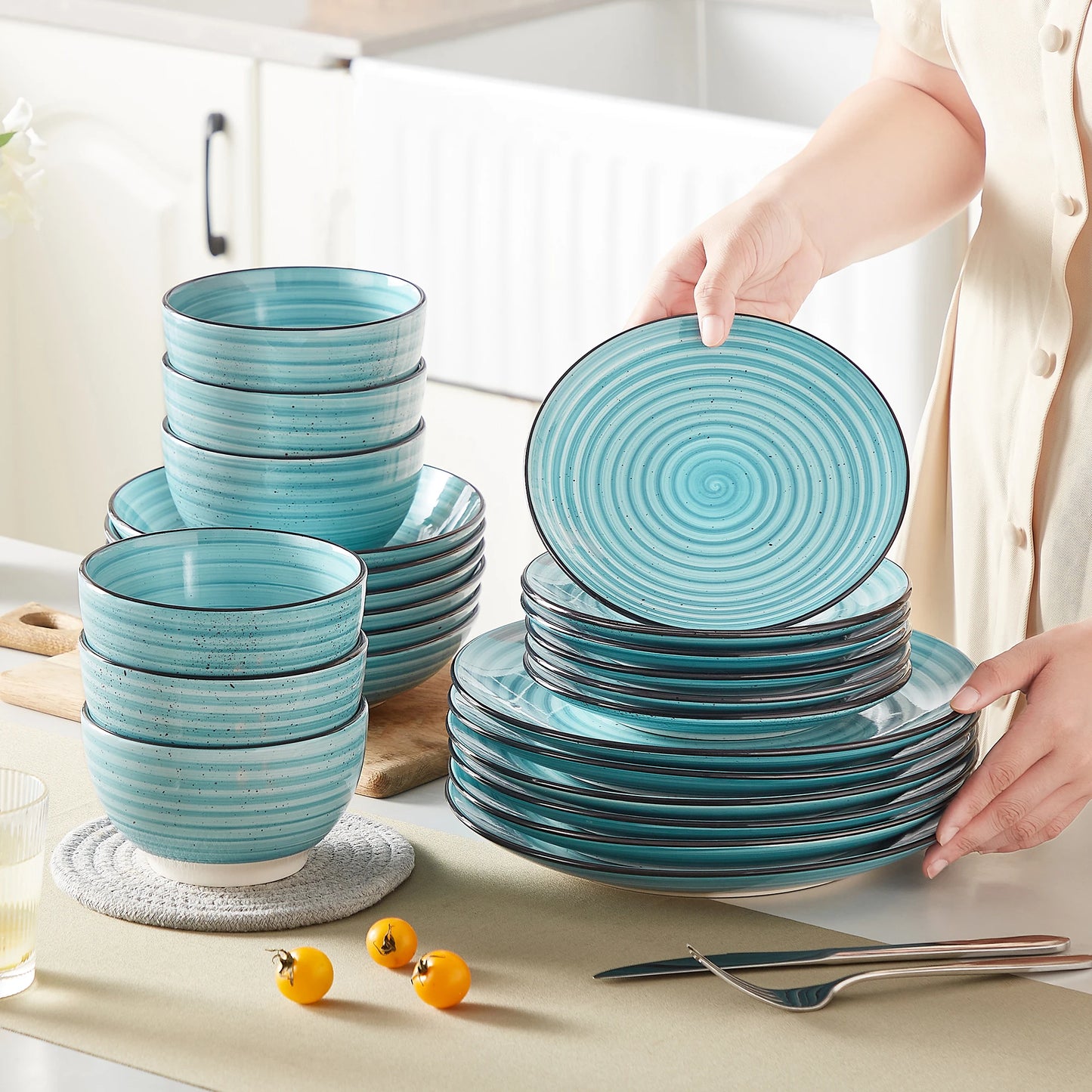 24/48 Piece Blue Spiral Ceramic Dinnerware Sets
